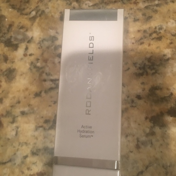 Rodan fields Active Hydrating serums - Picture 2 of 2